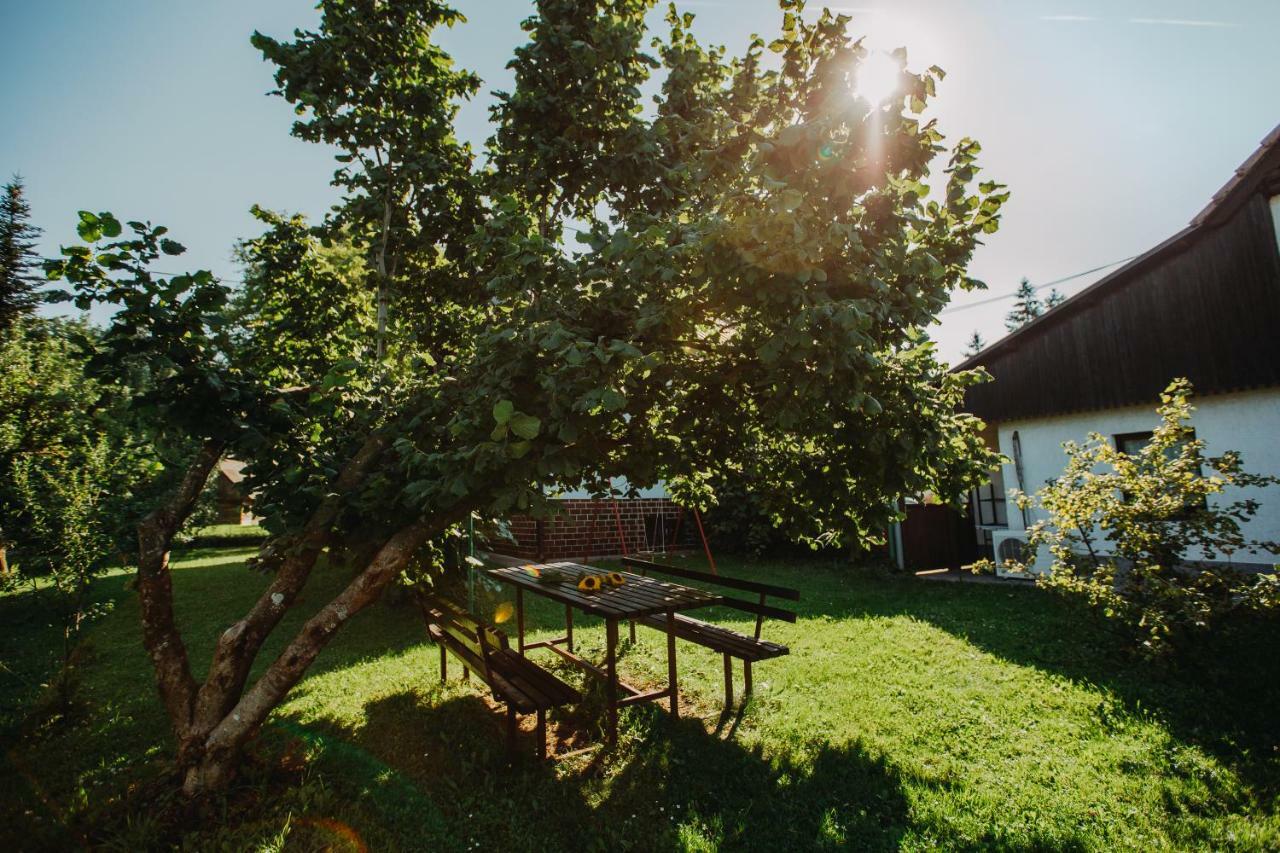 Apartman Vejama Josipdol Kültér fotó